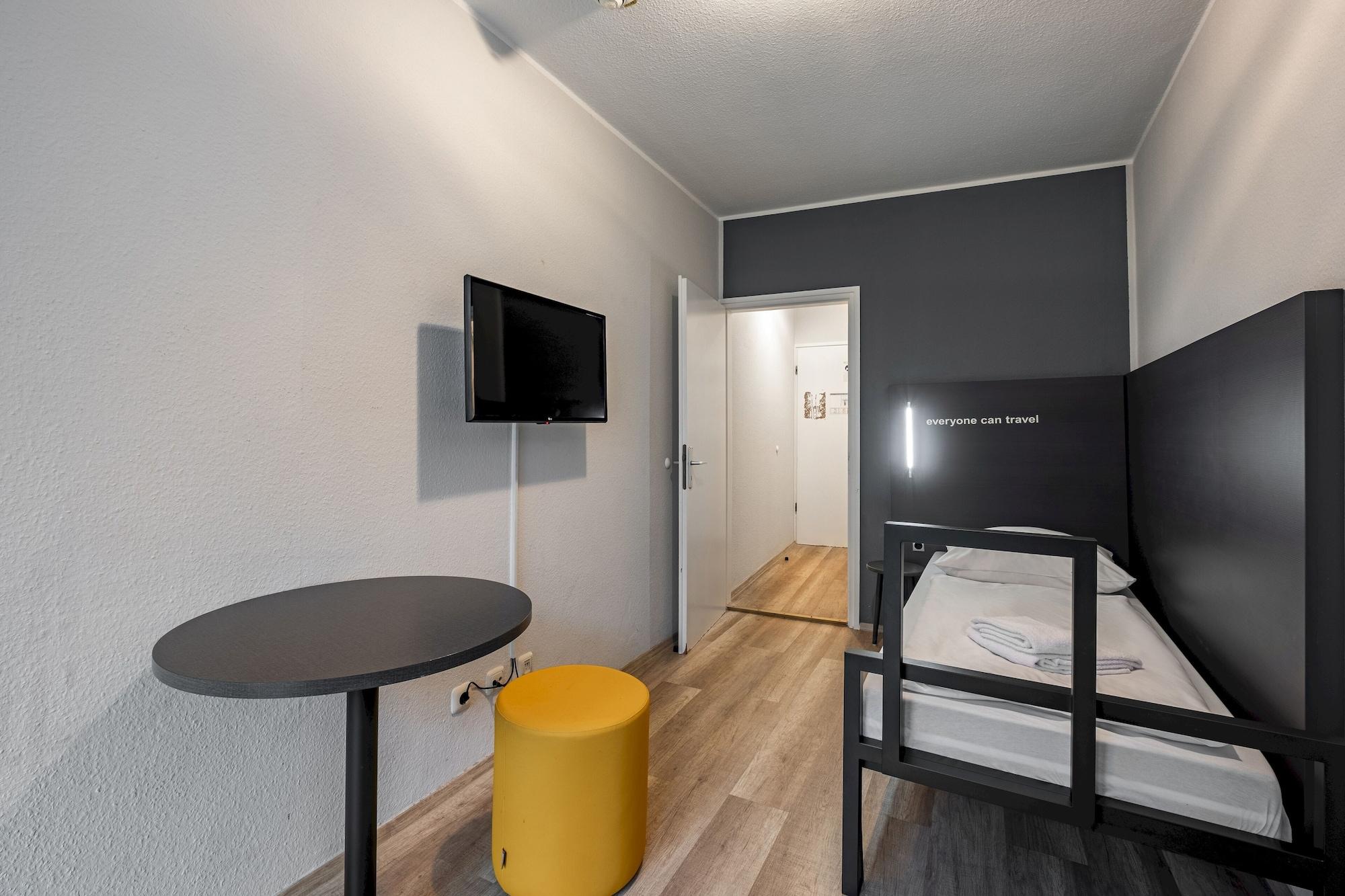 A&O Muenchen Hauptbahnhof Hotel Exterior foto