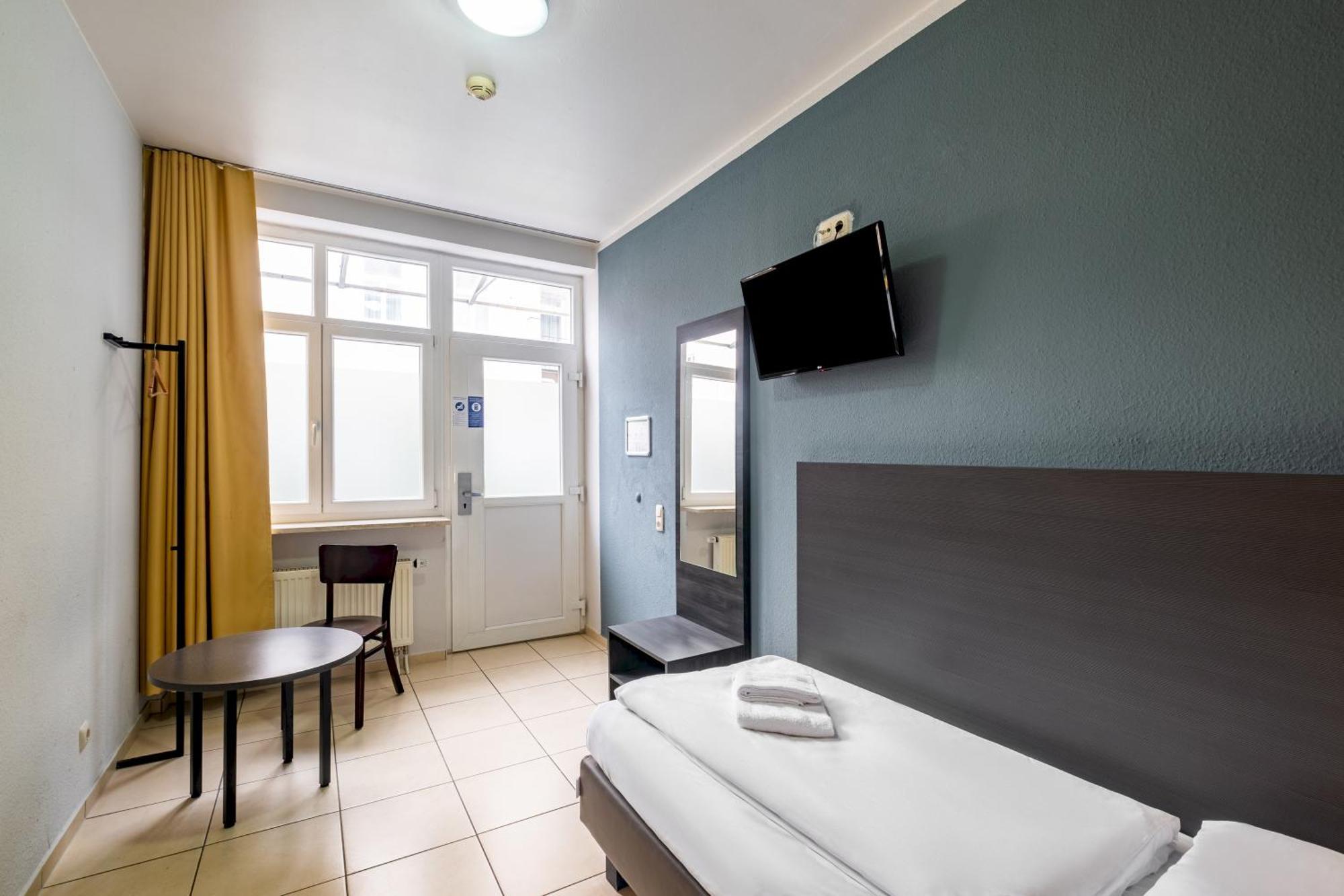 A&O Muenchen Hauptbahnhof Hotel Quarto foto